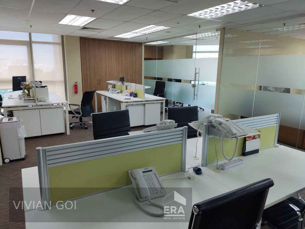 Commercial for Rent: Alexandra Road, D05, 119962