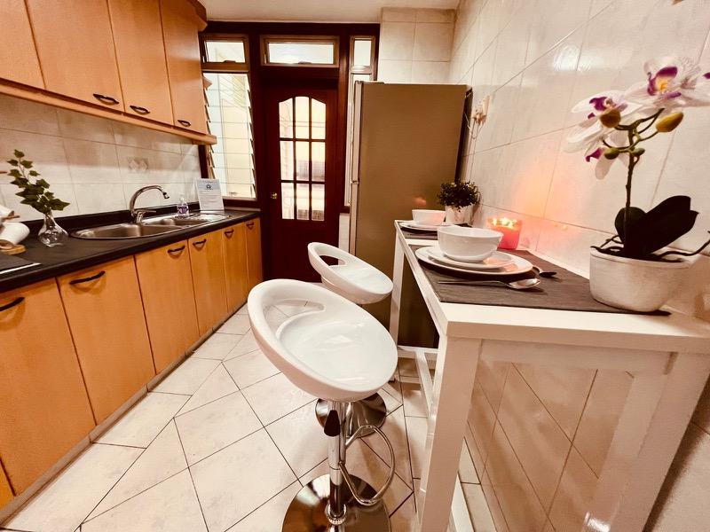 Northvale Apartment Room Rental, $1,300, 1 Bed 1 Bath 150 sqft $8.67 psf