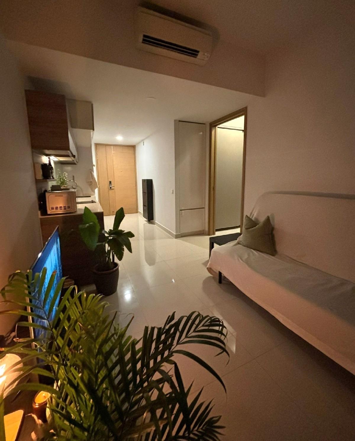 Condominium for Rent: Pasir Ris, D18, 518070