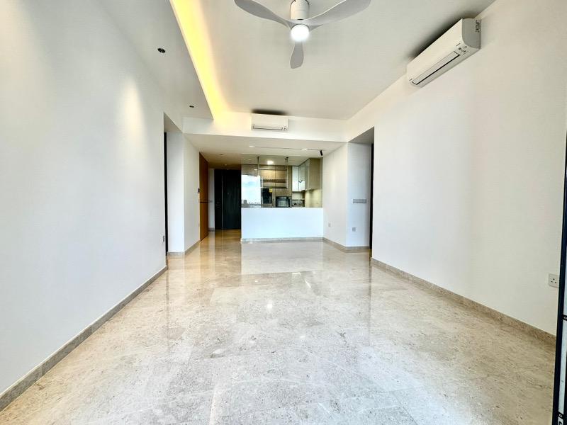 Meyer Mansion Condominium For Rent, $7,500, 3 Bed 2 Bath 1,109 sqft $6.76 psf