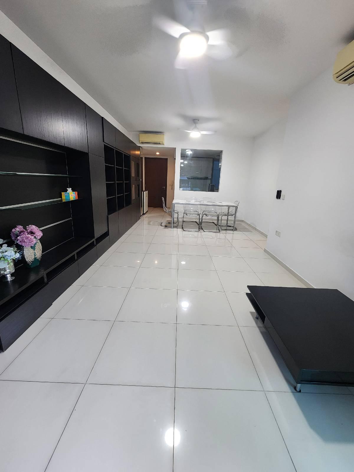 Prop-GPT: Condominium: D19  THE MINTON