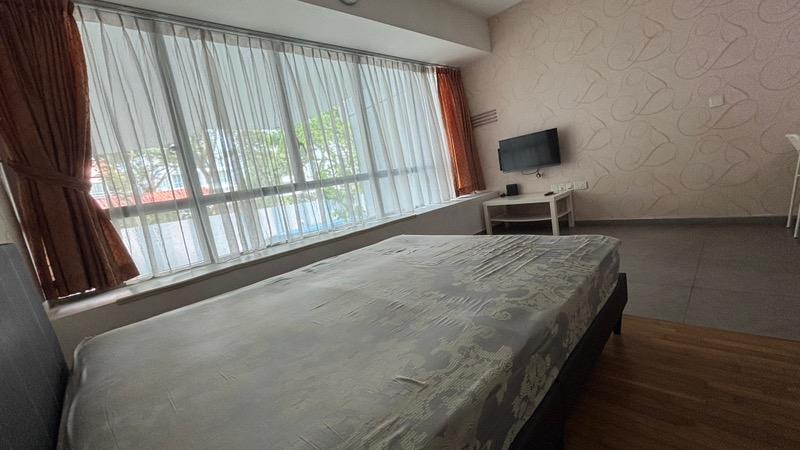THE MINTON Condominium For Rent, $2,5501 Bath 470 sqft $5.43 psf