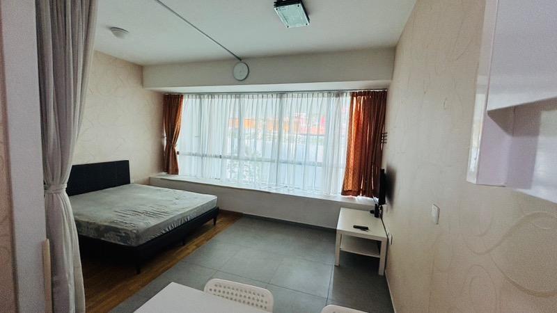 THE MINTON Condominium For Rent, $2,5501 Bath 470 sqft $5.43 psf