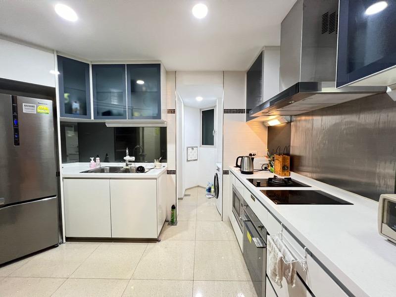 The Vision Condominium Room Rental, $1,700, 1 Bed 3 Bath 130 sqft $13.08 psf