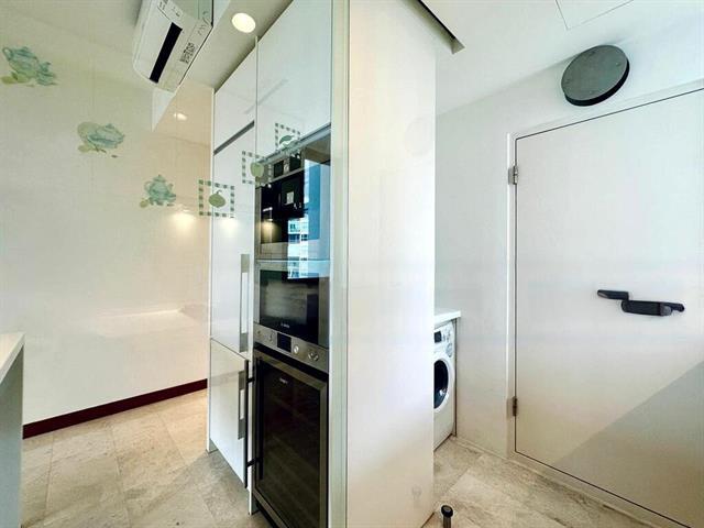 Condominium for Rent: D15, 439893