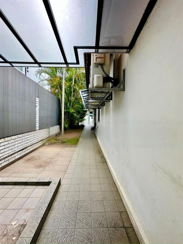 Serangoon Garden Estate Corner Terrace For Rent, $6,800, 3 Bed 2 Bath 1,700 sqft $2.58 psf