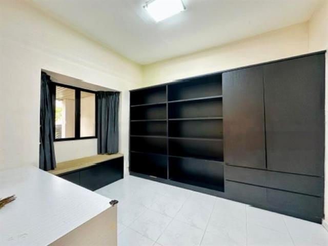 Serangoon Garden Estate Corner Terrace For Rent, $6,800, 3 Bed 2 Bath 1,700 sqft $2.58 psf