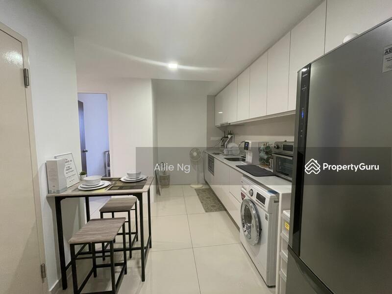 Condominium for Rent: D16, 465494