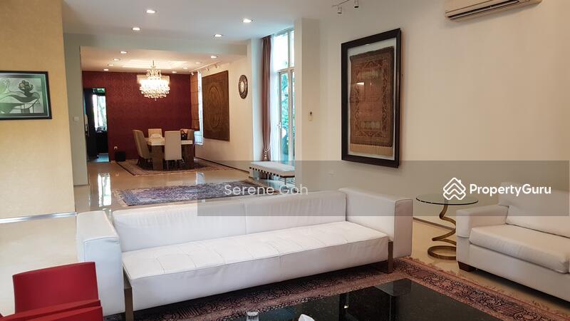 Merryn Road Detached House With Infinity Pool
