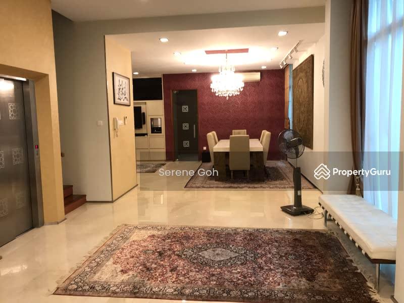 Merryn Road Detached House With Infinity Pool