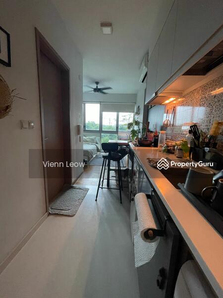 Prop-GPT: Condominium: D18  Q Bay Residences