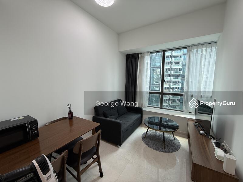 Prop-GPT: Condominium: D09  8 Saint Thomas