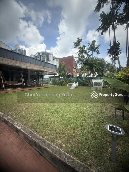 Prop-GPT: Detached: D11  Gentle Road