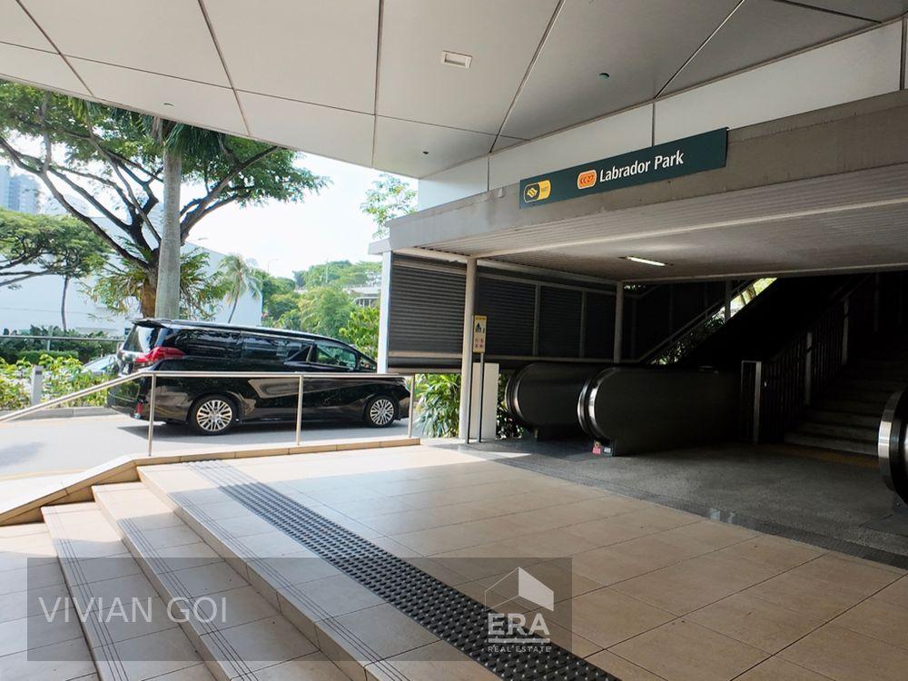 Commercial for Rent: Alexandra Road, D05, 119962