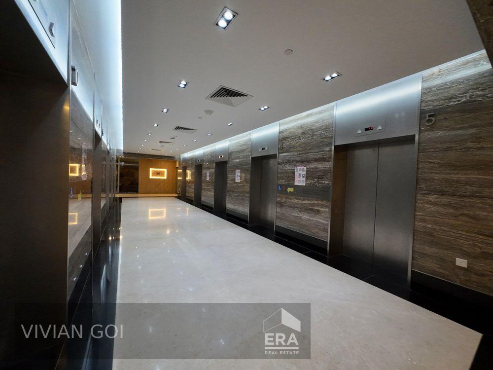 Commercial for Rent: Alexandra Road, D05, 119962