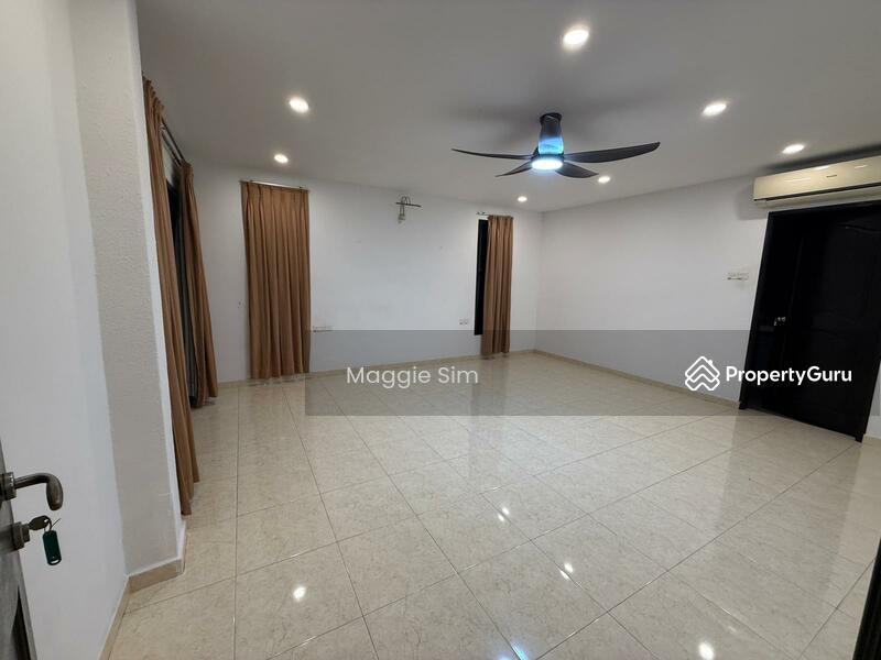 Semi-Detached for Rent: D28, 806093