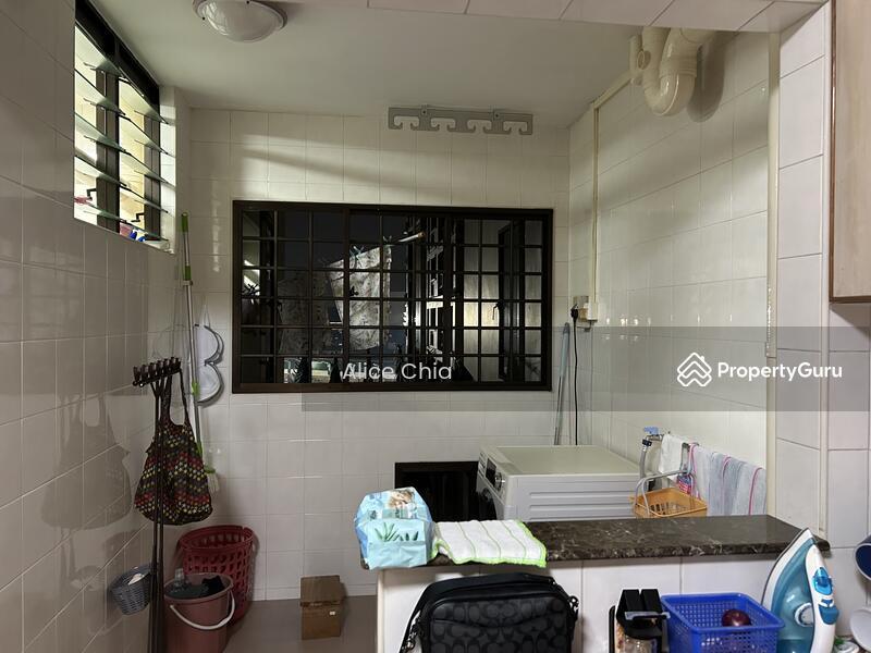 742 Tampines Street 72