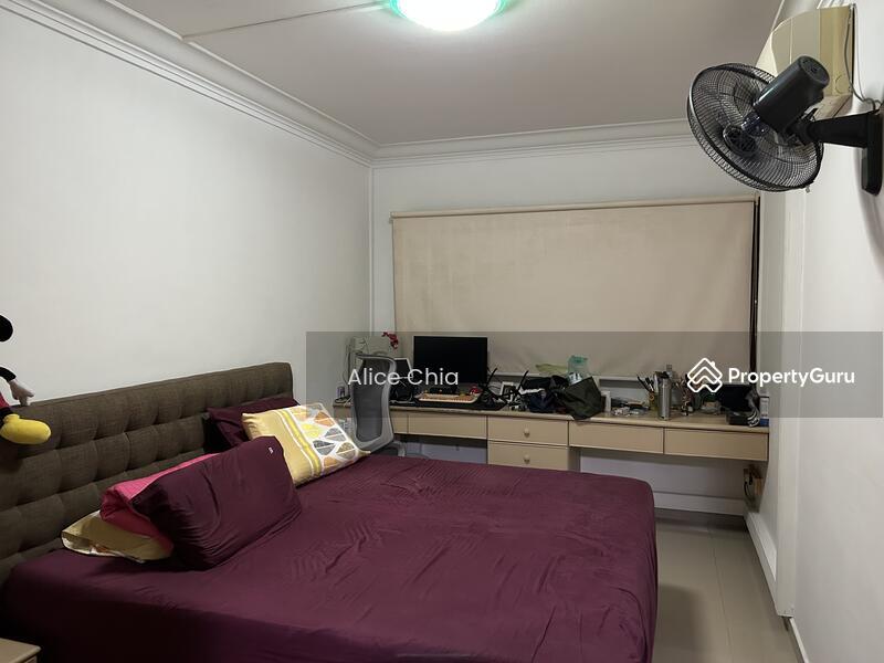 742 Tampines Street 72