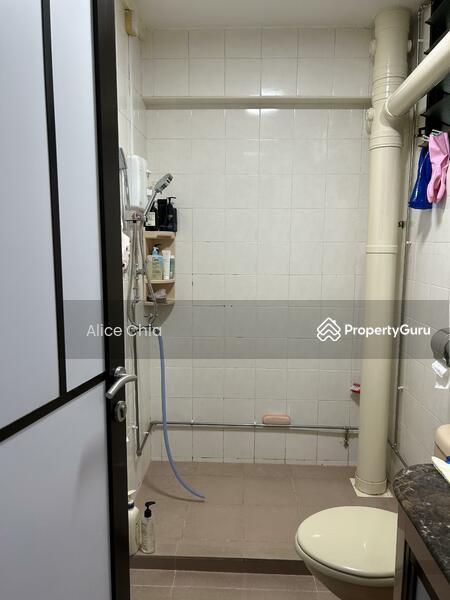 742 Tampines Street 72