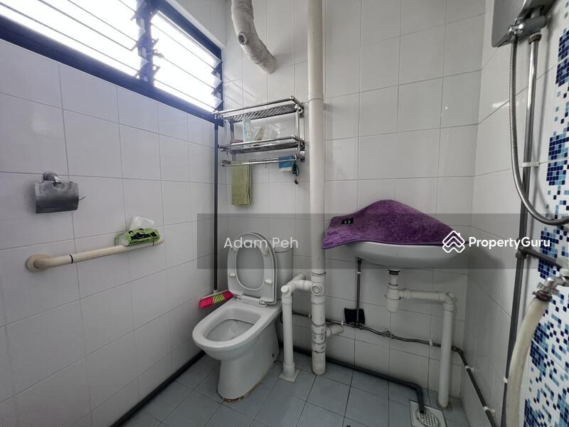 405 Hougang Avenue 10