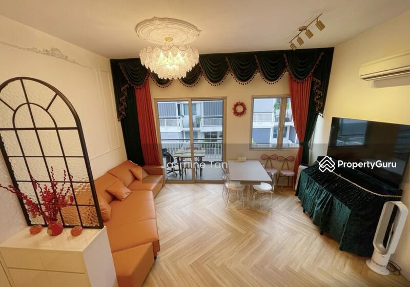 Prop-GPT: Apartment: D05  WhiteHaven