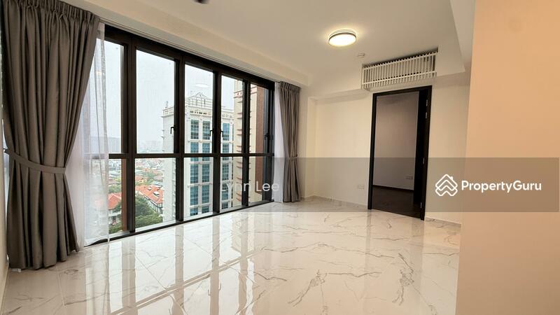 Condominium for Rent: D15, 439826