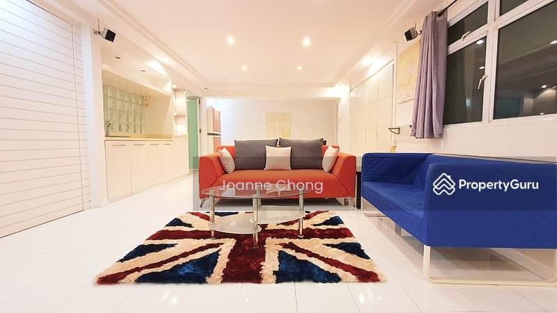 758 Pasir Ris Street 71: D18 Pasir Ris HDB Flat | Prop-GPT the AI-Powered Property Guru