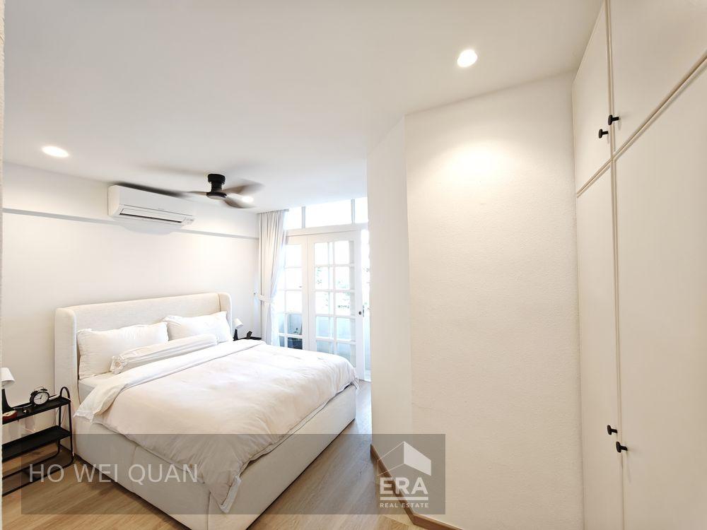 Rare, Newly Renovated Duplex Near Orchard and Somerset Mrt