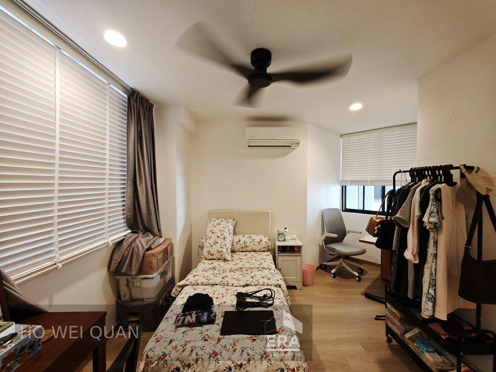 Rare, Newly Renovated Duplex Near Orchard and Somerset Mrt
