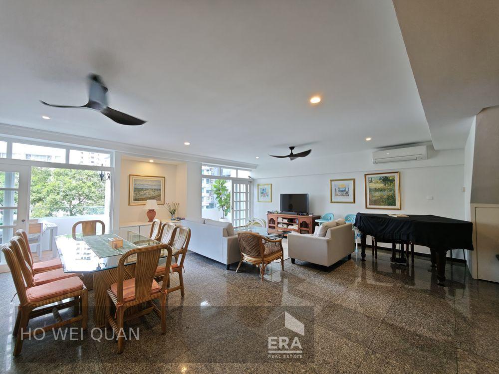 Rare, Newly Renovated Duplex Near Orchard and Somerset Mrt