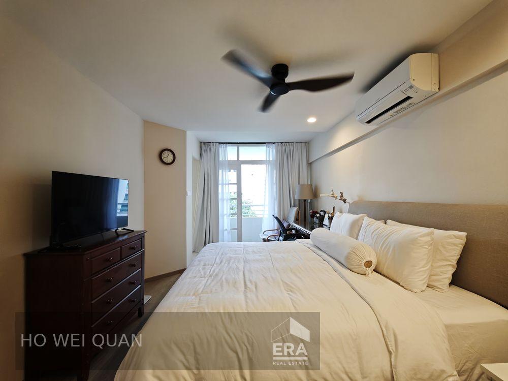 Rare, Newly Renovated Duplex Near Orchard and Somerset Mrt