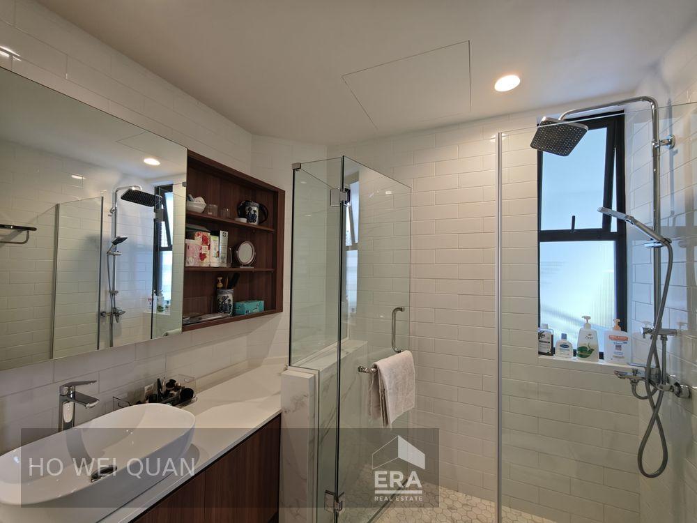 Rare, Newly Renovated Duplex Near Orchard and Somerset Mrt