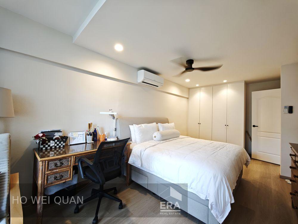 Rare, Newly Renovated Duplex Near Orchard and Somerset Mrt