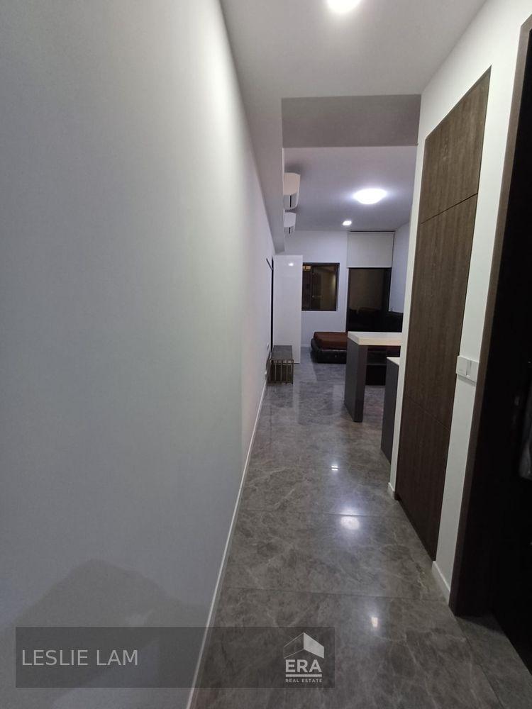 Prop-GPT: Condominium: D07 Middle Road The M