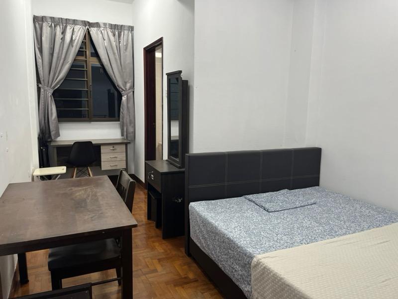 Skt Mansion Apartment Room Rental, $1,700, 1 Bed 1 Bath 200 sqft $8.50 psf