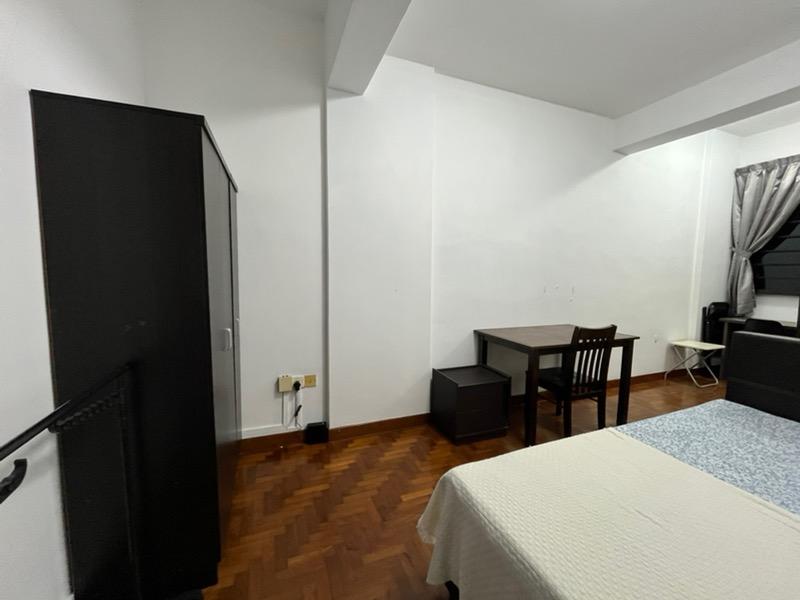 Skt Mansion Apartment Room Rental, $1,700, 1 Bed 1 Bath 200 sqft $8.50 psf
