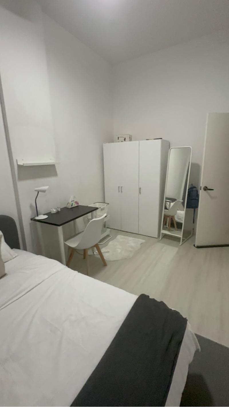 People's Park Complex Apartment Room Rental, $1,350, 1 Bed 1 Bath 120 sqft $11.25 psf