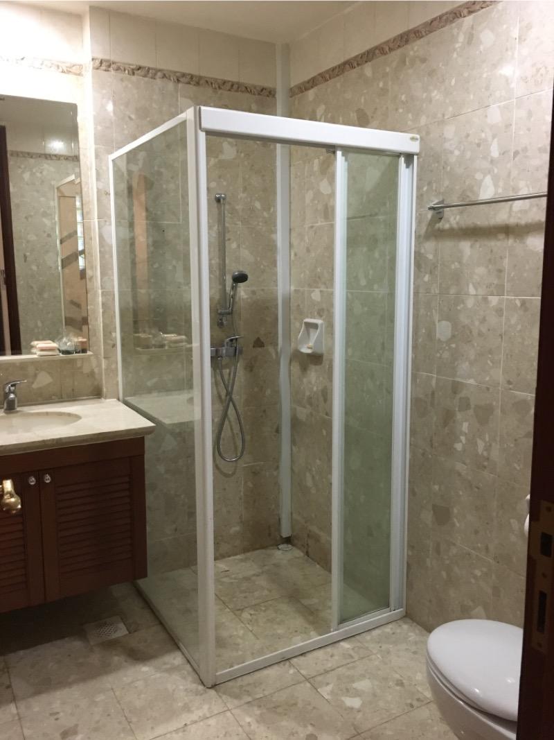 Duchess Crest Condominium For Rent, $13,800, 5 Bed 5 Bath 4,295 sqft $3.21 psf