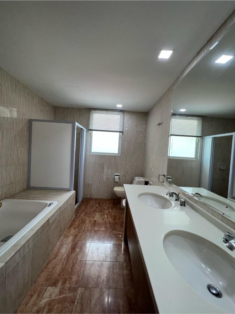 Duchess Crest Condominium For Rent, $13,800, 5 Bed 5 Bath 4,295 sqft $3.21 psf