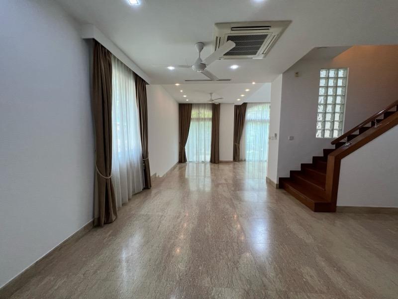 Duchess Crest Condominium For Rent, $13,800, 5 Bed 5 Bath 4,295 sqft $3.21 psf