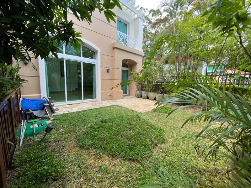 Duchess Crest Condominium For Rent, $13,800, 5 Bed 5 Bath 4,295 sqft $3.21 psf