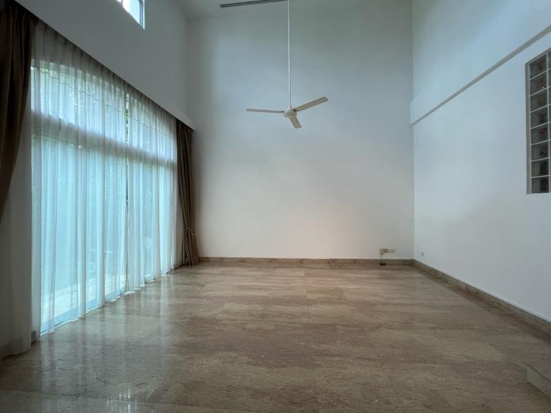 Duchess Crest Condominium For Rent, $13,800, 5 Bed 5 Bath 4,295 sqft $3.21 psf