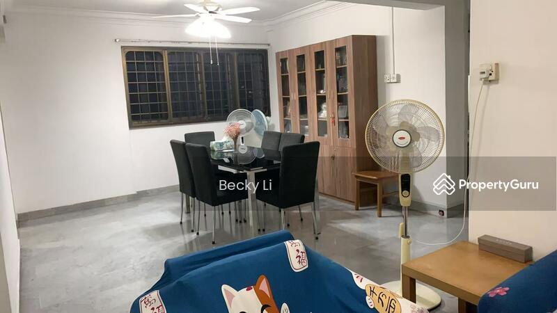 HDB Flat for Rent: Yishun, D27, 760733