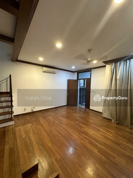 Prop-GPT: Corner Terrace: D25  Century Woods