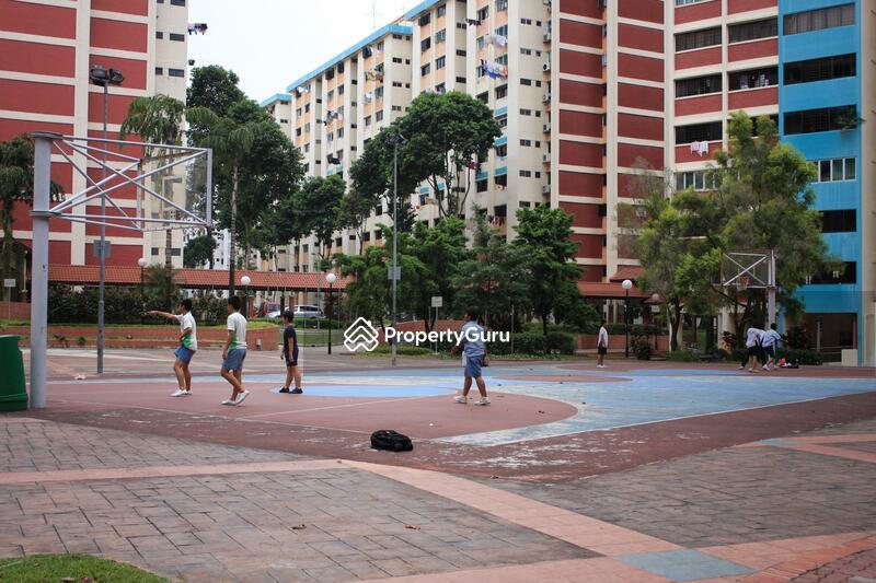 439 Ang Mo Kio Avenue 10