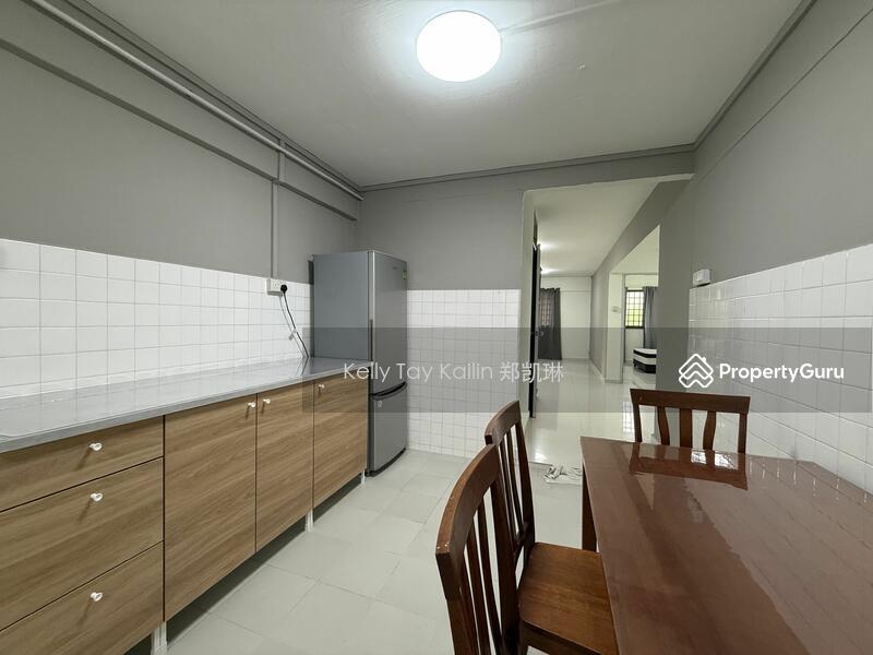 513 Ang Mo Kio Avenue 8