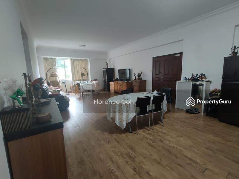 Prop-GPT: Condominium: D20 Ang Mo Kio Kingsgrove