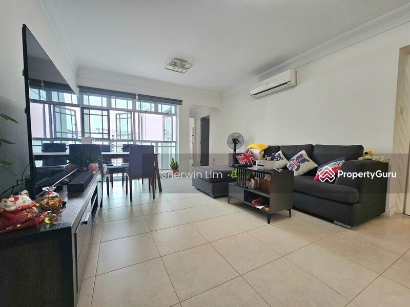 Prop-GPT: HDB Flat: D19  295C Compassvale Crescent
