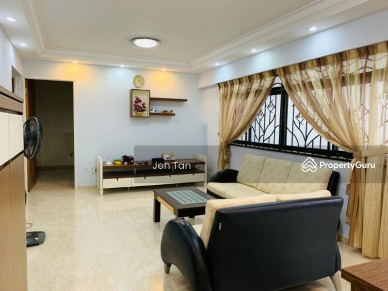 Prop-GPT: HDB Flat: D23 Choa Chu Kang 689B Choa Chu Kang Drive