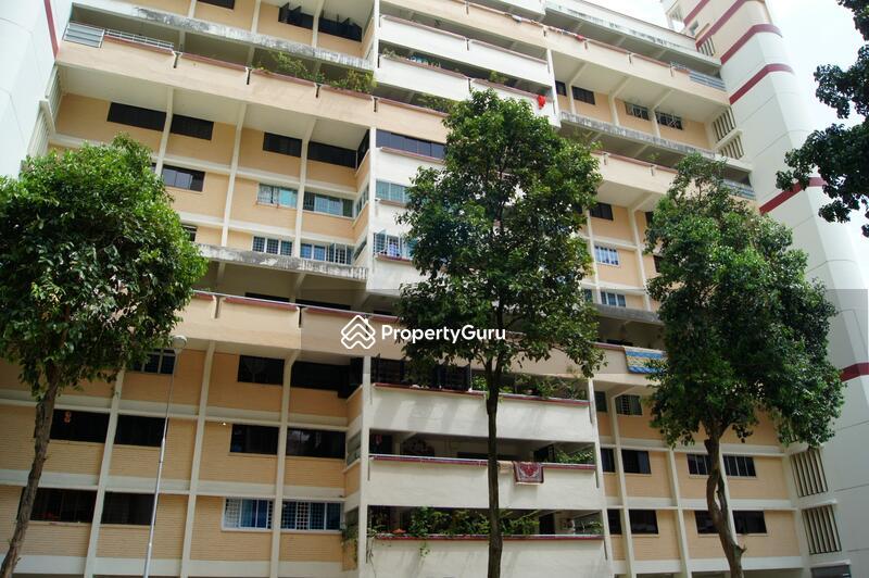 402 Hougang Avenue 10